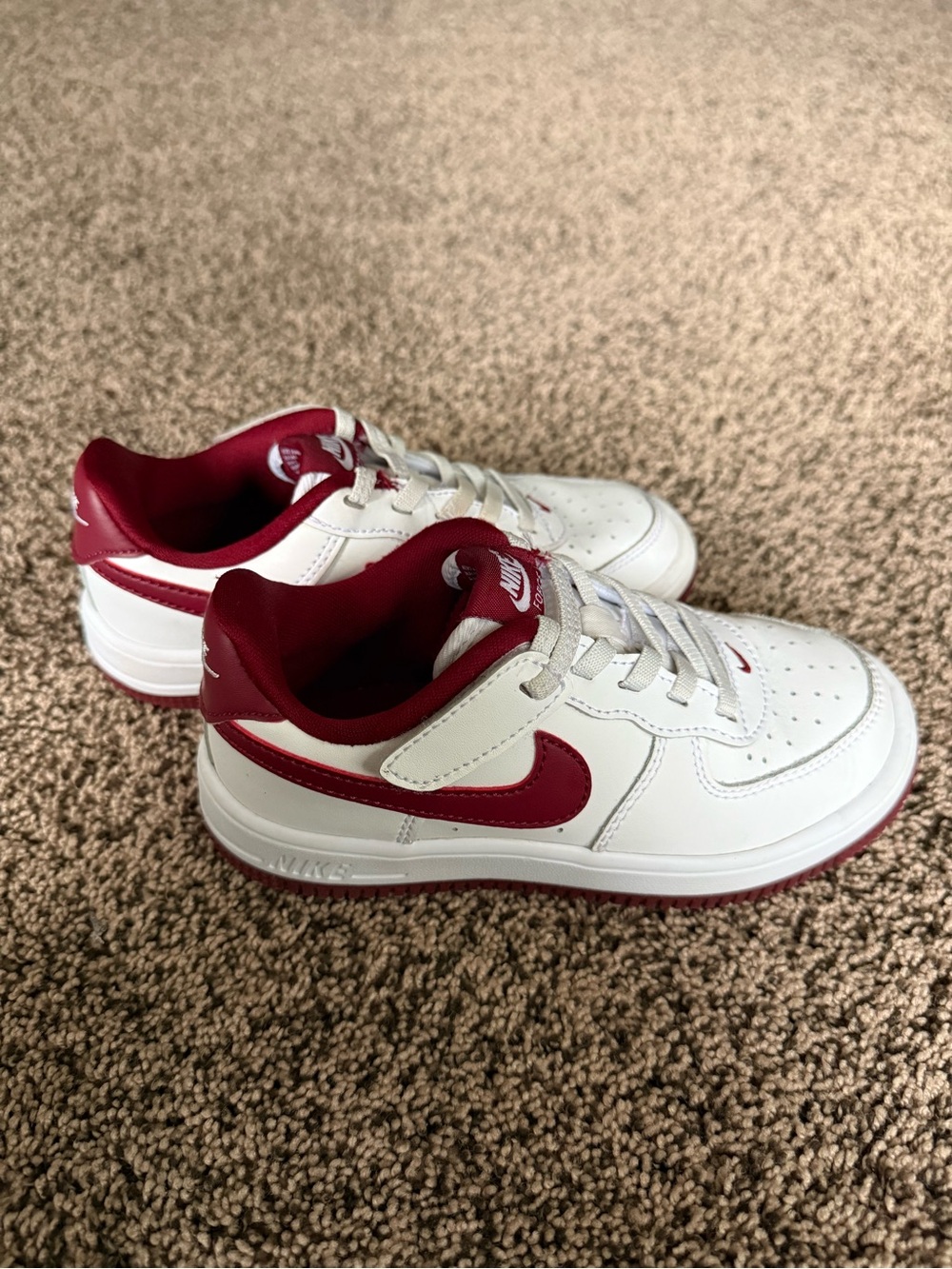 Nike Air Force 1 low burgundy size 12 - Picture 2 of 4